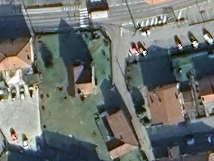 Immagine 13 di Appartamento in vendita  in Via Fratelli Bandiera a Grantola