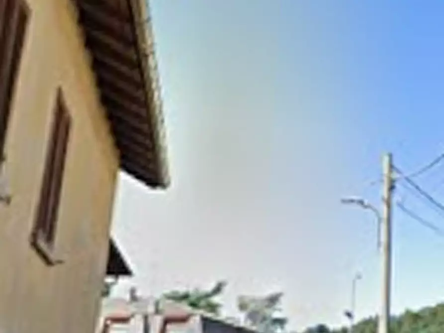 Immagine 14 di Appartamento in vendita  in Via Fratelli Bandiera a Grantola