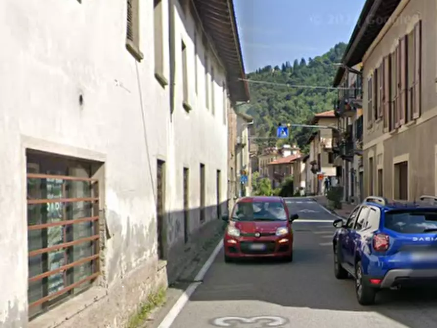 Immagine 13 di Terreno edificabile in vendita  a Valganna