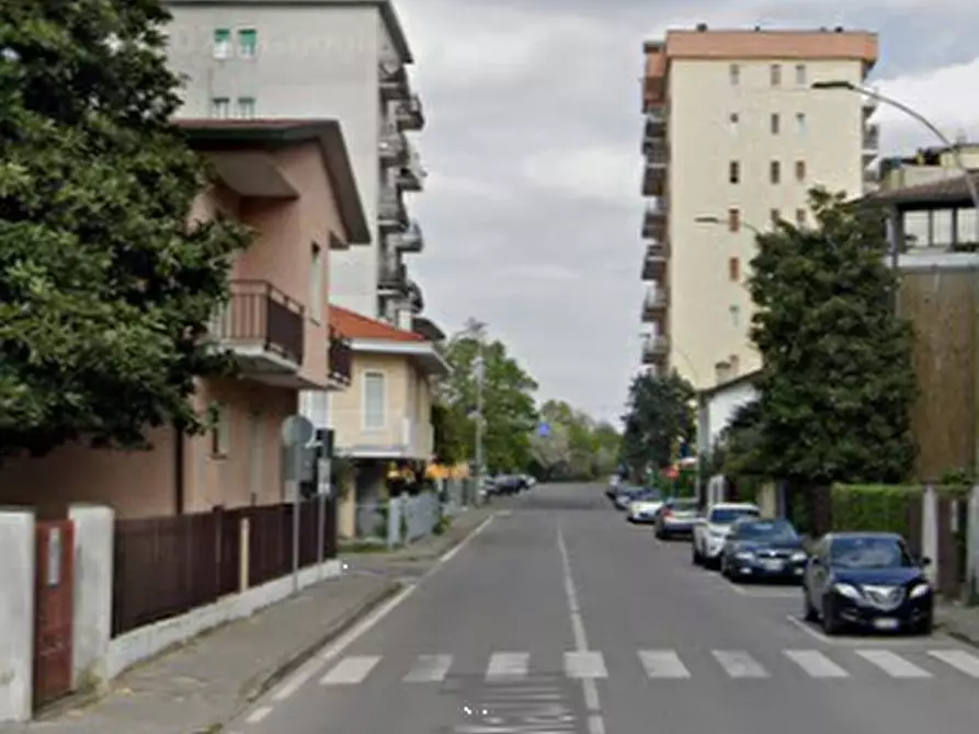 Immagine 5 di Garage in vendita  in Via Giuseppe Mazzini a Cassina De' Pecchi