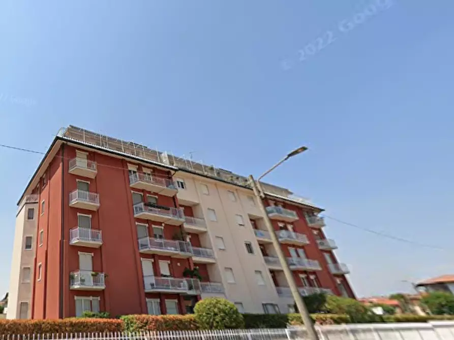 Immagine 11 di Appartamento in vendita  in Via Monte Nero a Corbetta