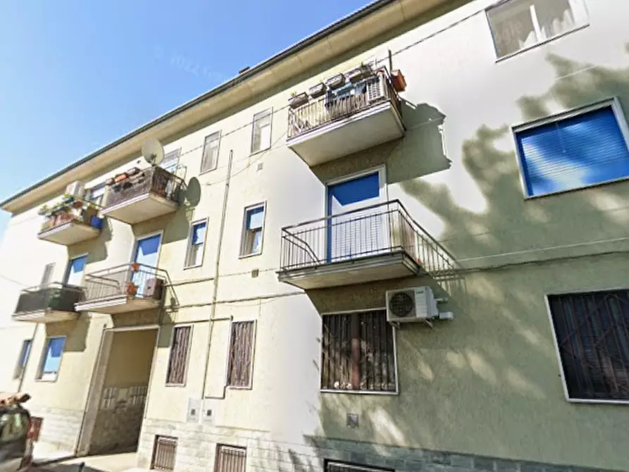 Immagine 4 di Appartamento in vendita  in Via Giovanni Pascoli a Senago