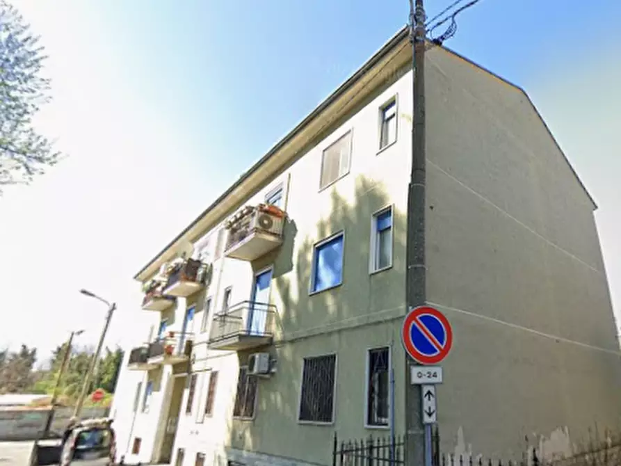 Immagine 11 di Appartamento in vendita  in Via Giovanni Pascoli a Senago