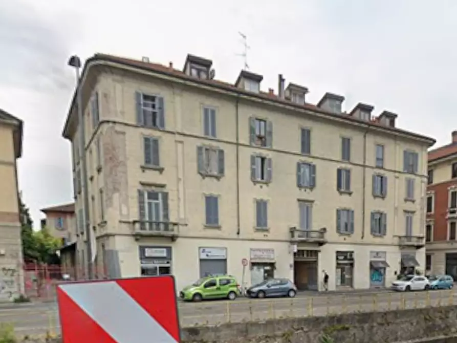 Immagine 6 di Appartamento in vendita  in Via Ascanio Sforza a Milano