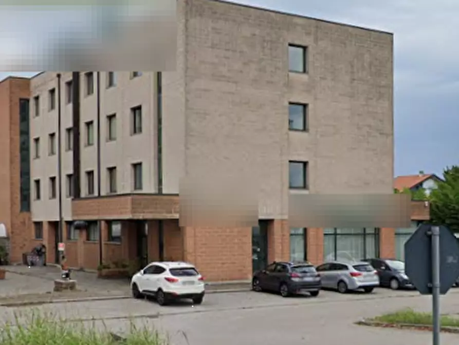 Immagine 7 di Hotel in vendita  in Via Angelo AmasierI a Udine