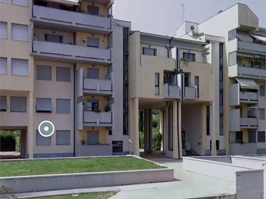 Immagine 7 di Magazzino in vendita  in Via Brenta  a Firenze