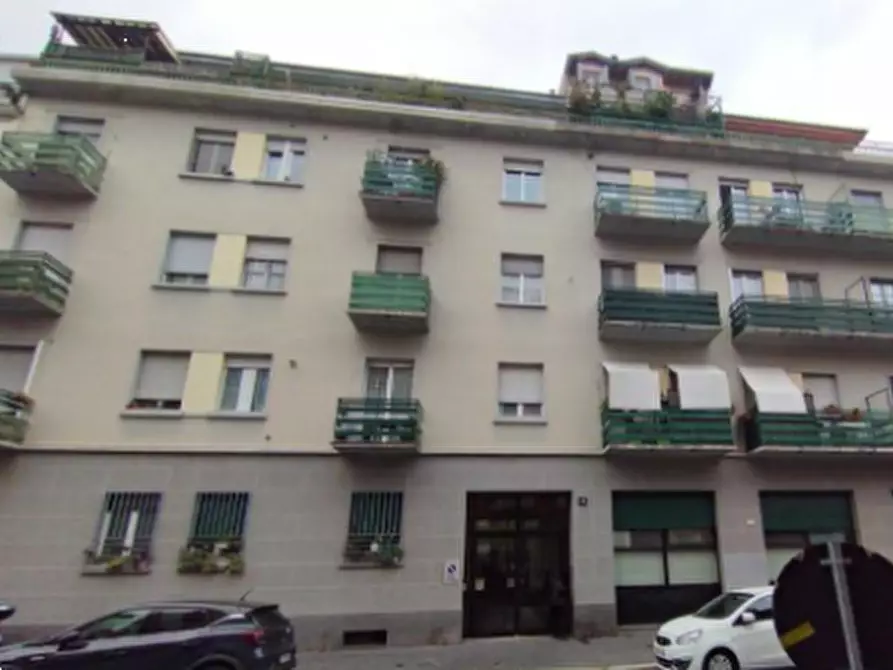 Immagine 5 di Appartamento in vendita  in Via Melchiorre Delfico a Milano