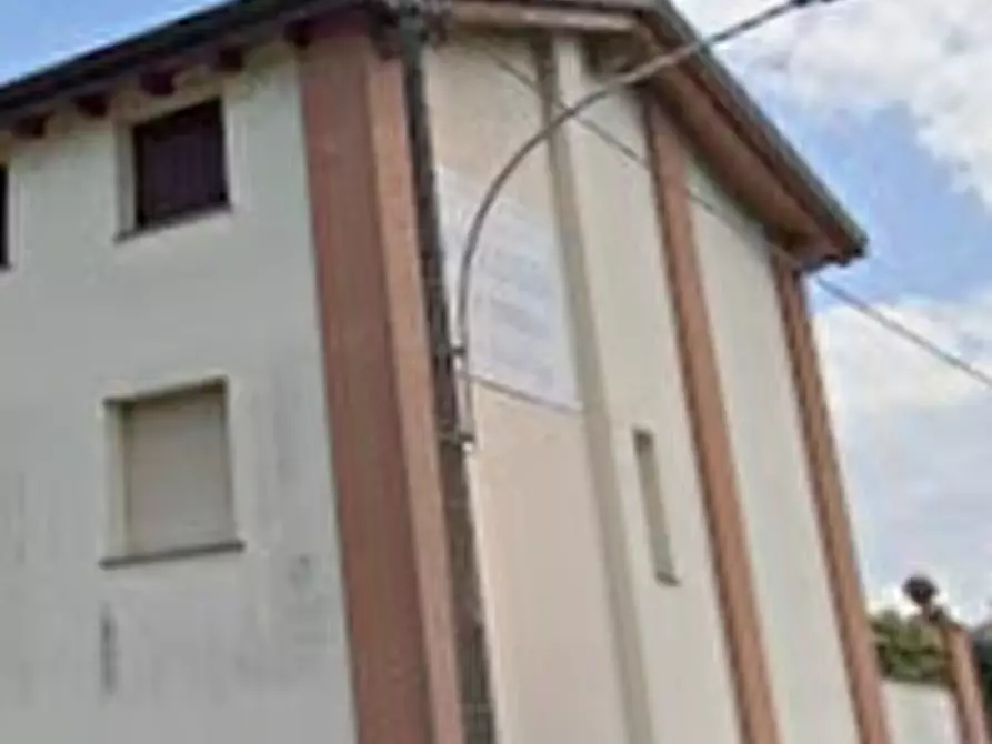 Immagine 18 di Appartamento in vendita  in Via Sandro Pertini a Pizzale