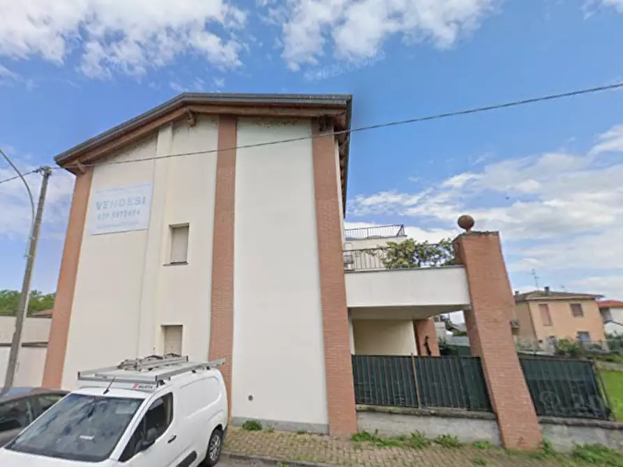 Immagine 22 di Appartamento in vendita  in Via Sandro Pertini a Pizzale