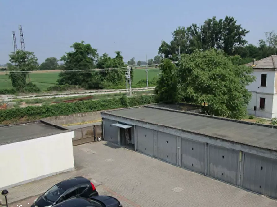 Immagine 10 di Appartamento in vendita  in Via Sandro Pertini a Pizzale