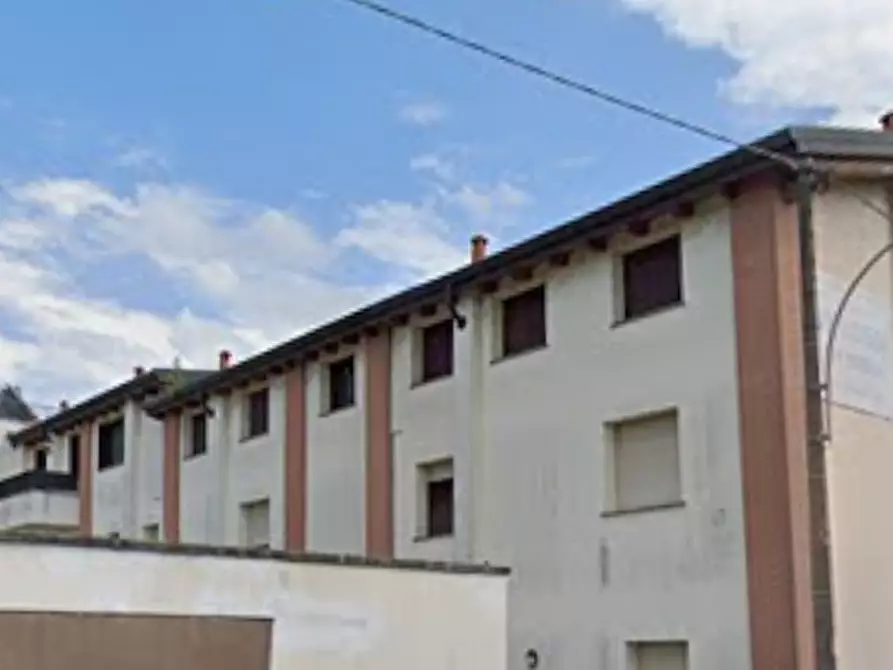 Immagine 17 di Appartamento in vendita  in Via Sandro Pertini a Pizzale