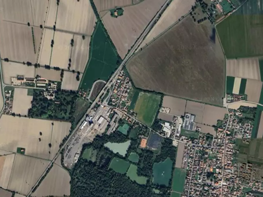 Immagine 24 di Appartamento in vendita  in Via Sandro Pertini a Pizzale