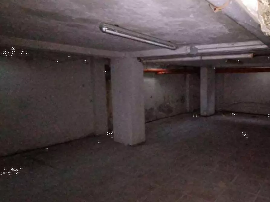 Immagine 1 di Magazzino in vendita  in Viale Don Luigi Sturzo a Mantova