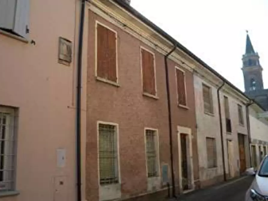 Immagine 1 di Porzione di casa in vendita  in Via Trieste a Casaloldo