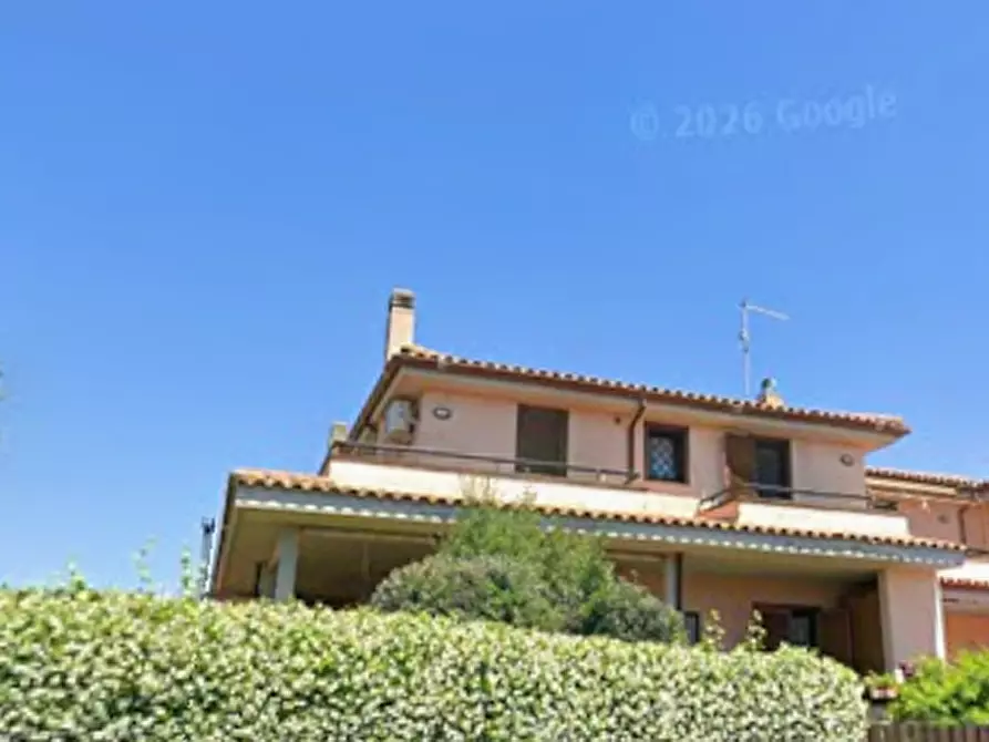 Immagine 5 di Villa in vendita  in Via Stoccolma a Ladispoli