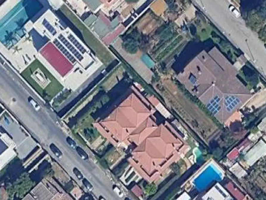 Immagine 21 di Villa in vendita  in Via Stoccolma a Ladispoli