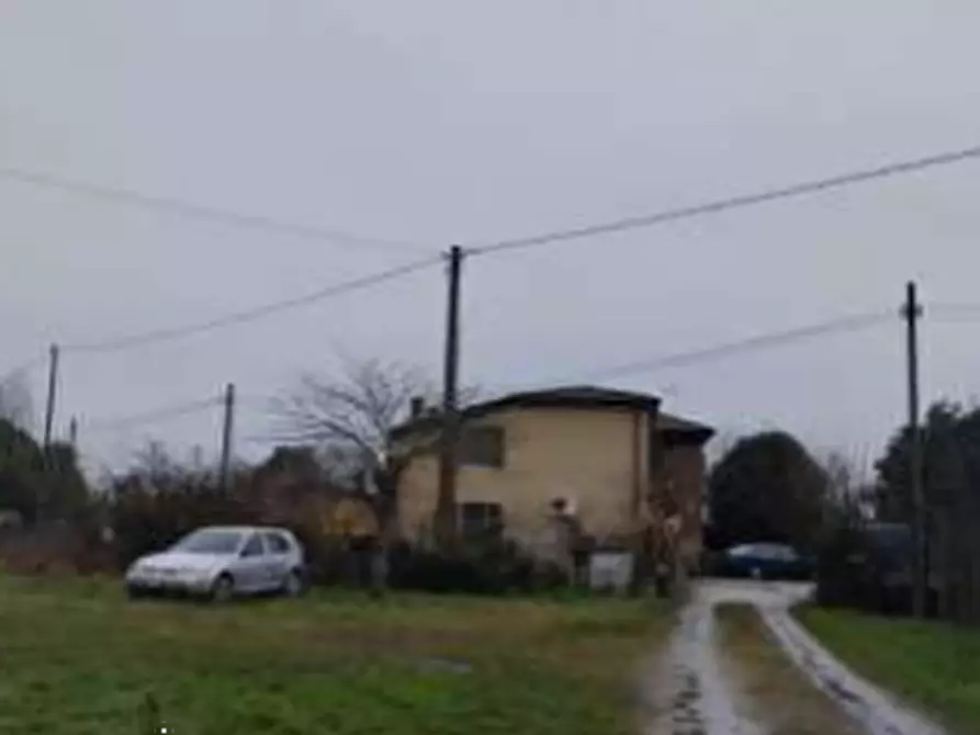Immagine 10 di Villa in vendita  in Via Barenassa a Chioggia