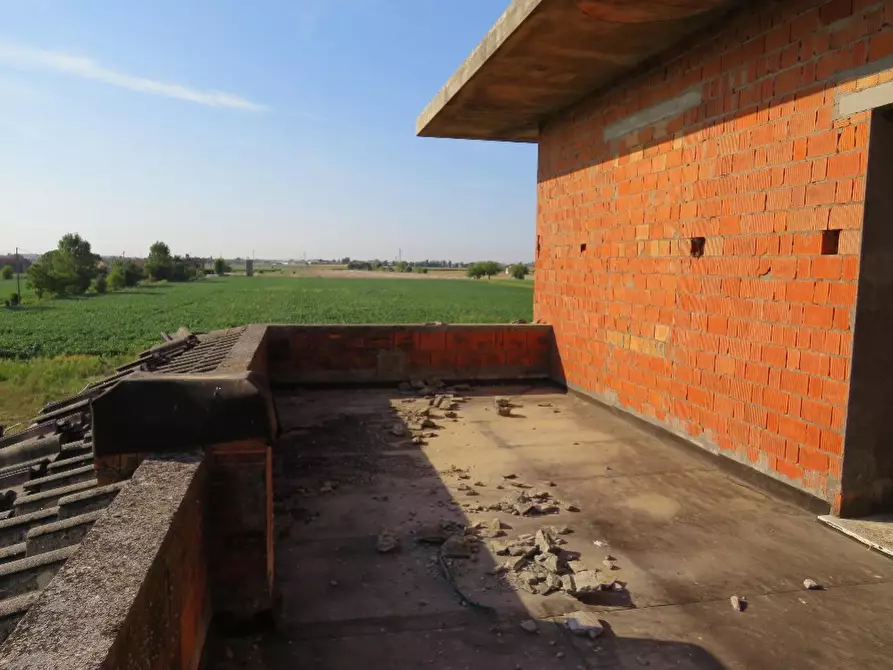 Immagine 25 di Villa in vendita  in  Via Ca De Micheli  a Sanguinetto