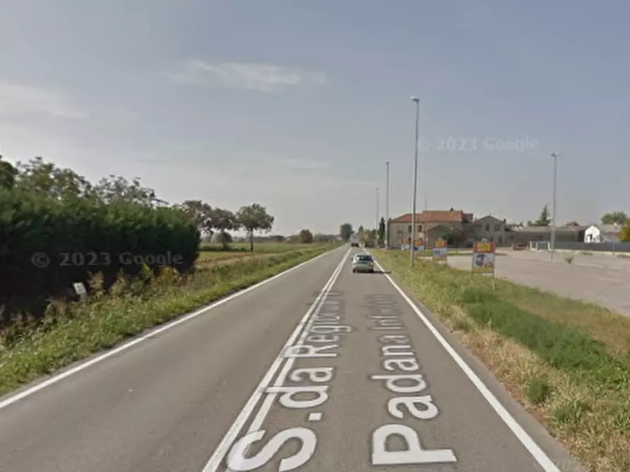 Immagine 30 di Villa in vendita  in  Via Ca De Micheli  a Sanguinetto