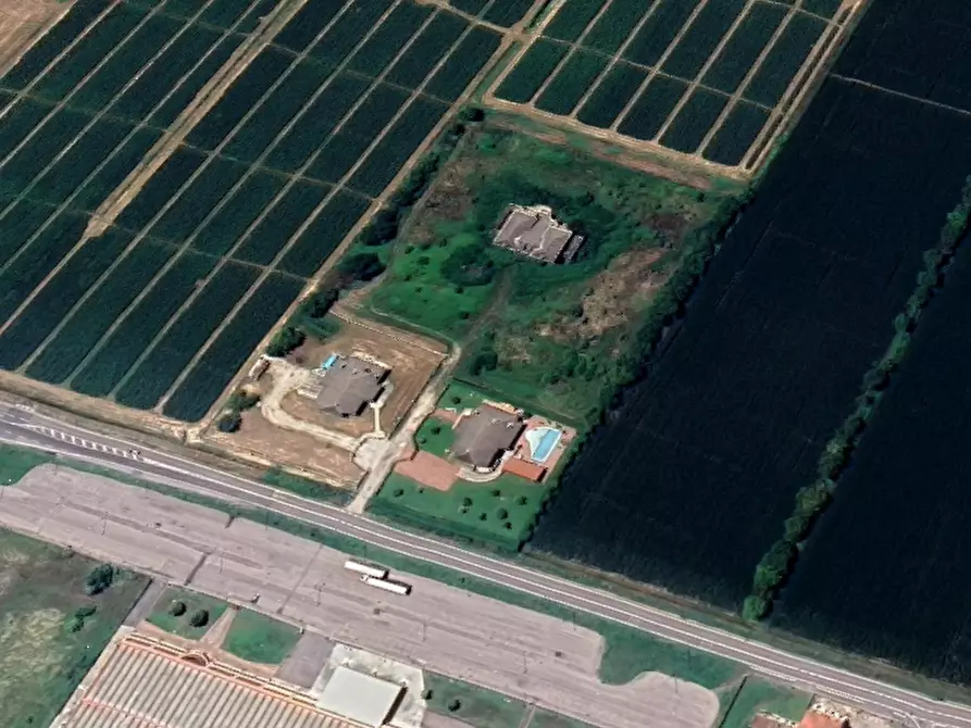 Immagine 31 di Villa in vendita  in  Via Ca De Micheli  a Sanguinetto