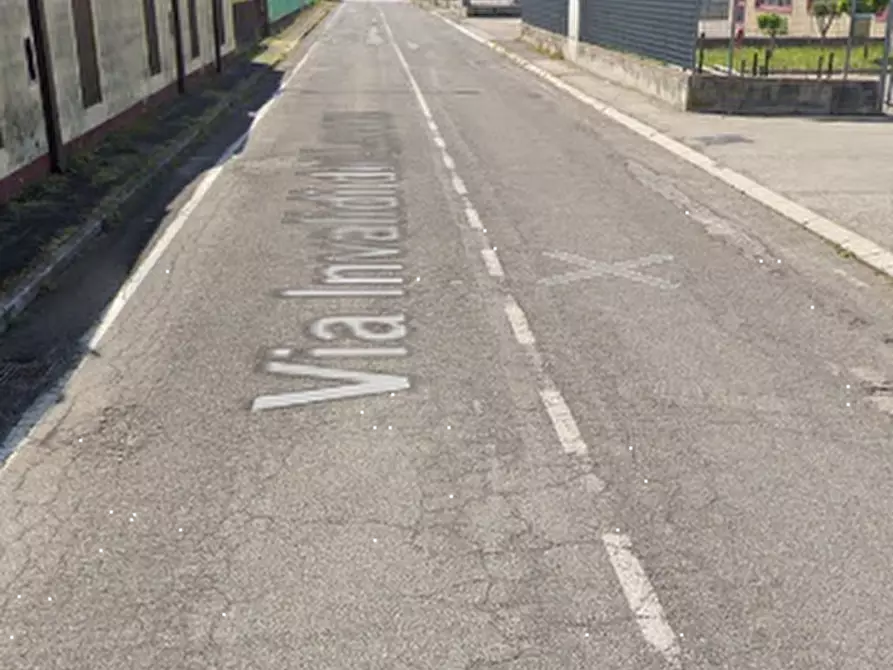 Immagine 9 di Laboratorio in vendita  in Via More a Bovolone