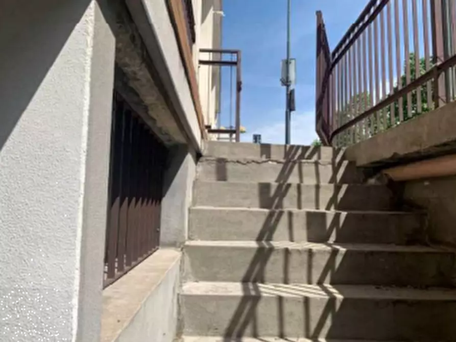 Immagine 3 di Magazzino in vendita  in Via Padre Leopoldo a Abano Terme