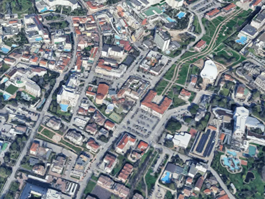 Immagine 6 di Magazzino in vendita  in Via Padre Leopoldo a Abano Terme