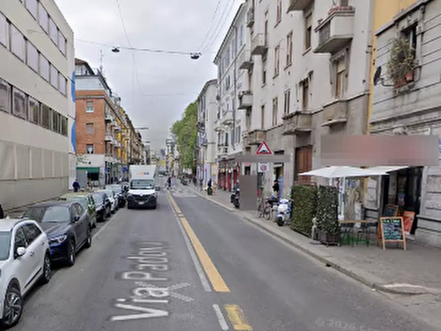 Immagine 12 di Appartamento in vendita  in Via Padova  a Milano