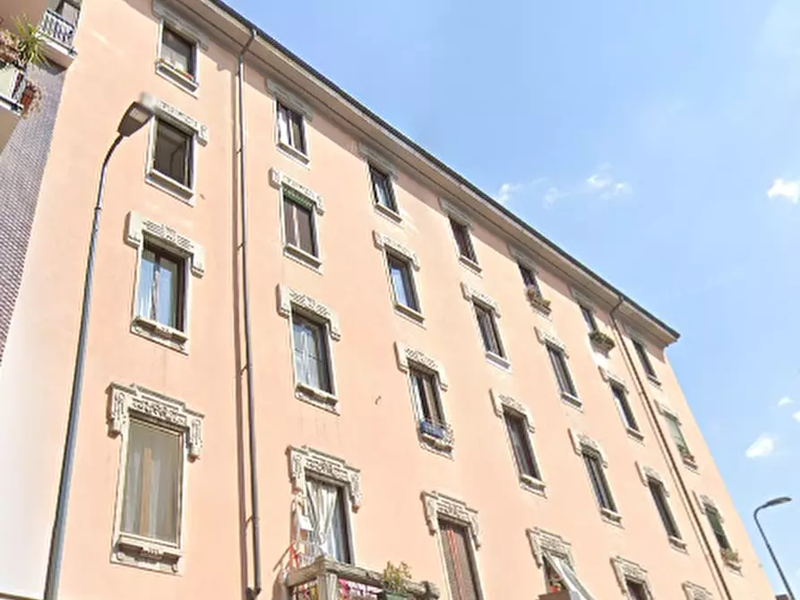 Immagine 12 di Appartamento in vendita  in Via ARQUA' a Milano