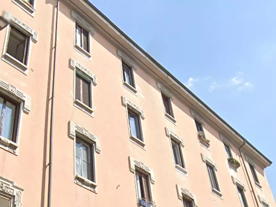 Immagine 13 di Appartamento in vendita  in Via ARQUA' a Milano