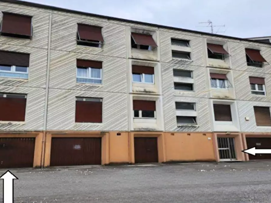 Immagine 1 di Appartamento in vendita  in Via Prati a Rezzato