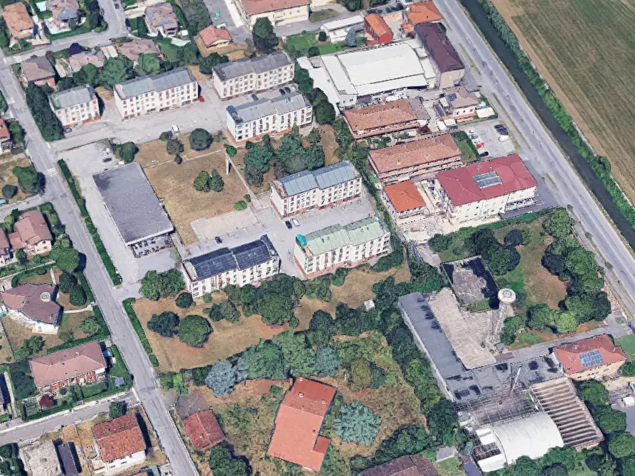 Immagine 5 di Appartamento in vendita  in Via Prati a Rezzato