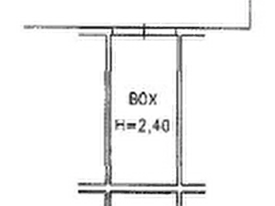 Immagine 10 di Garage in vendita  in Via Molini a Lonato del Garda