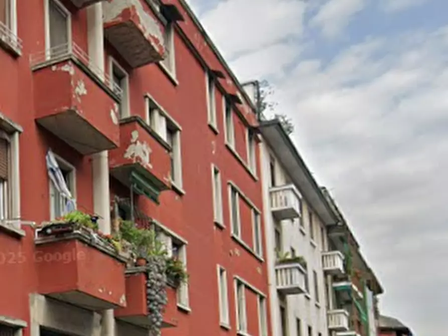 Immagine 5 di Laboratorio in vendita  in Via Bordighera a Milano