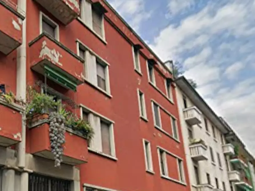 Immagine 6 di Laboratorio in vendita  in Via Bordighera a Milano