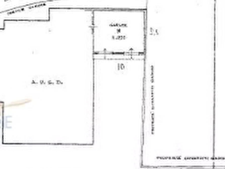 Immagine 8 di Garage in vendita  in Via Madonnina a Gardone Val Trompia