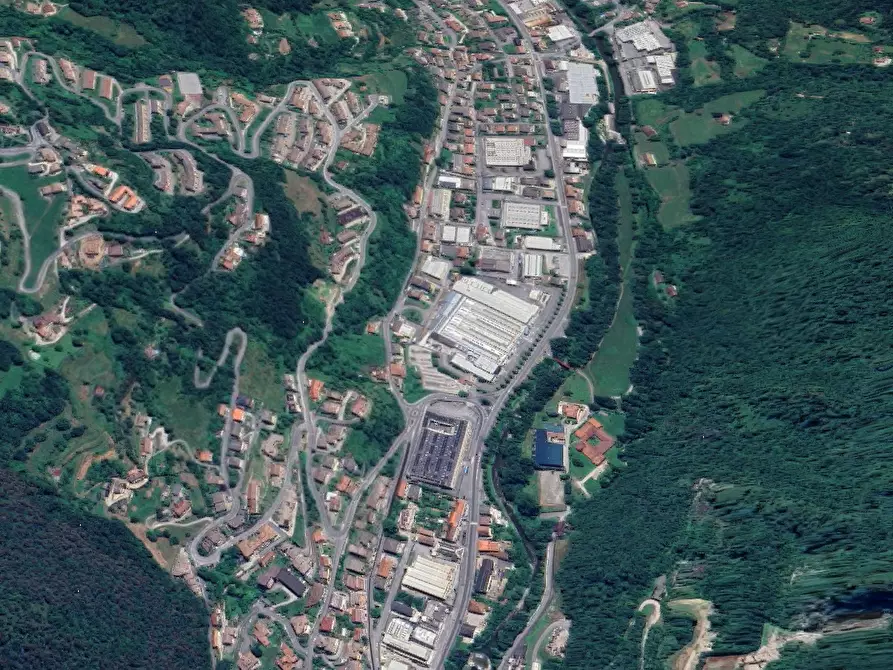 Immagine 7 di Capannone industriale in vendita  in Via Madonnina  a Gardone Val Trompia