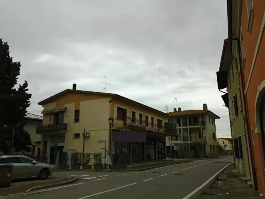 Immagine 2 di Appartamento in vendita  in Via Silvio Pellico a Meduna Di Livenza