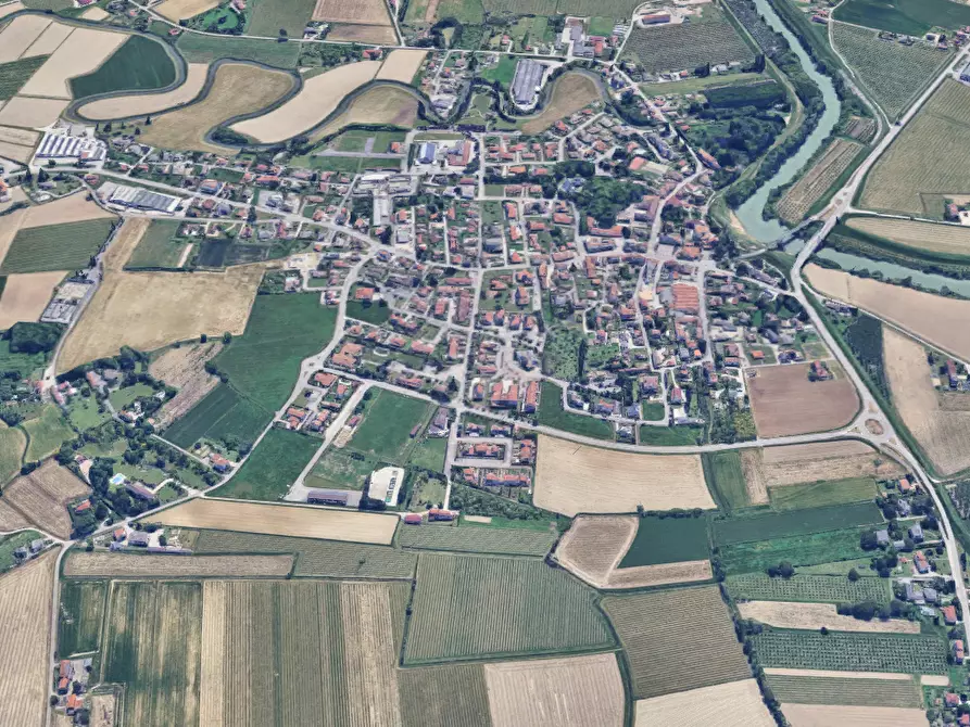 Immagine 12 di Appartamento in vendita  in Via Silvio Pellico a Meduna Di Livenza