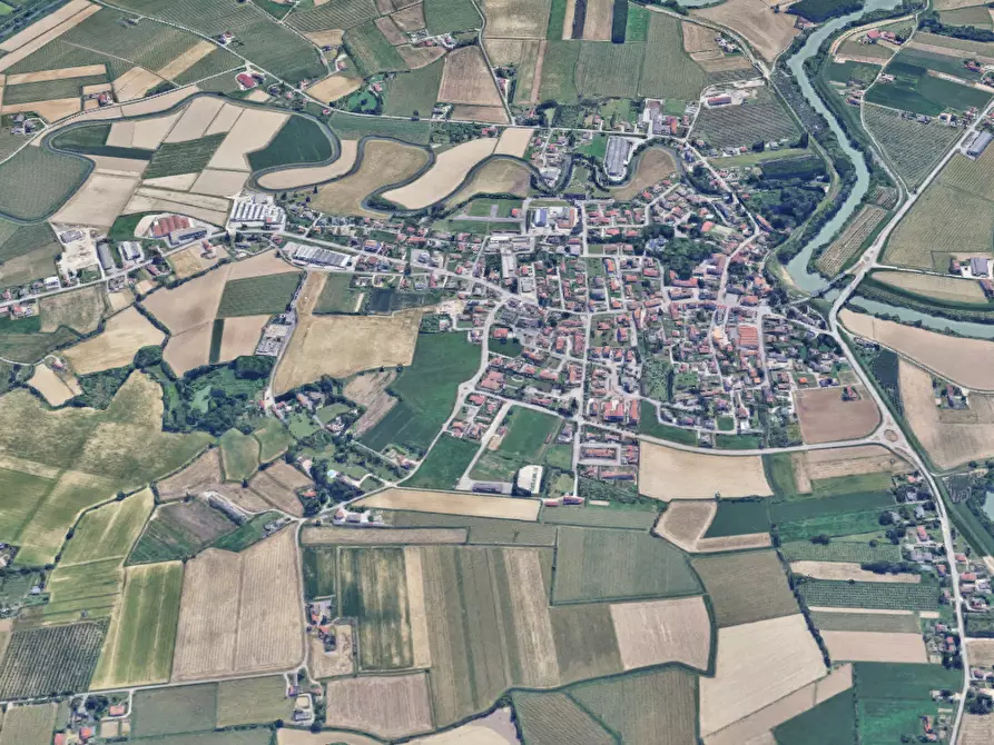 Immagine 13 di Appartamento in vendita  in Via Silvio Pellico a Meduna Di Livenza