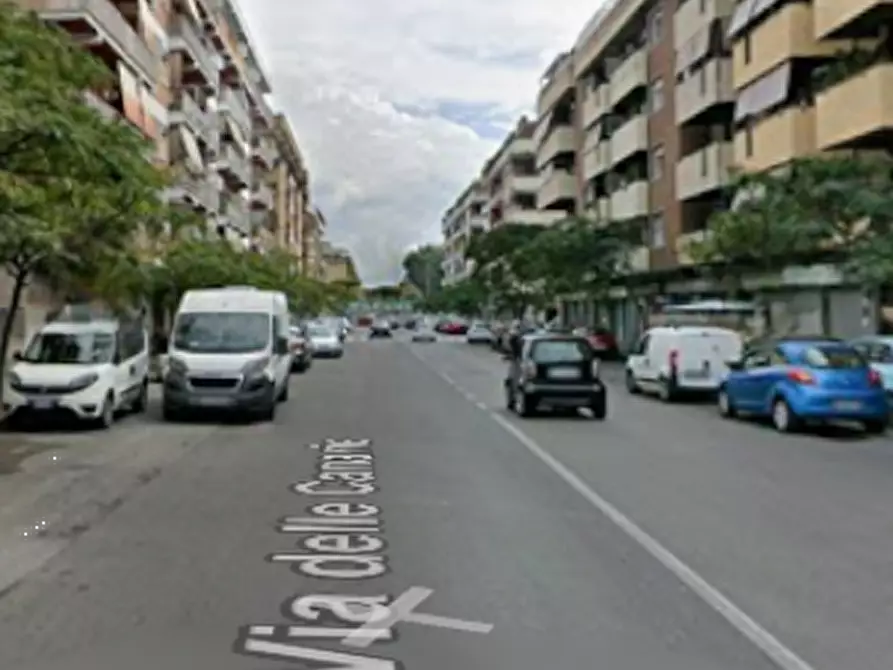 Immagine 13 di Appartamento in vendita  in Via delle Canarie a Roma