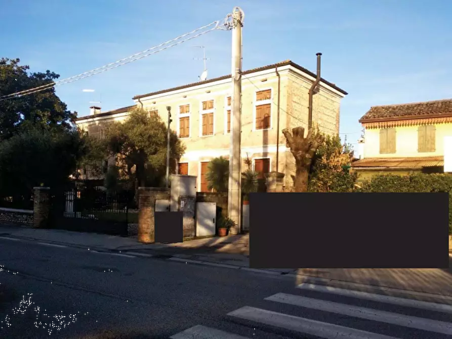 Immagine 1 di Casa indipendente in vendita  in Via San Michele a Altivole