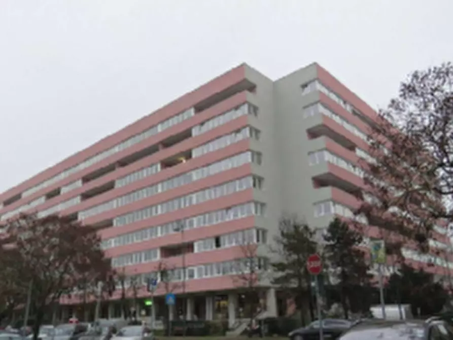 Immagine 2 di Appartamento in vendita  in Via dei Pini a Pieve Emanuele