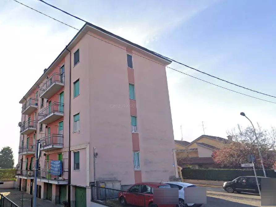 Immagine 13 di Appartamento in vendita  in Via Libertà  a Busnago