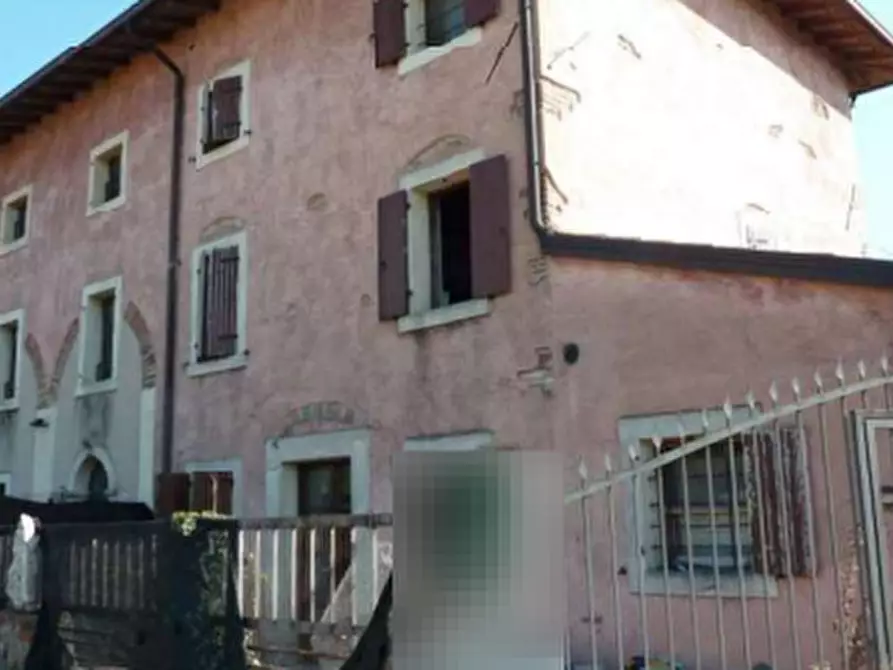 Immagine 1 di Porzione di casa in vendita  in Via Varana a Nogarole Rocca