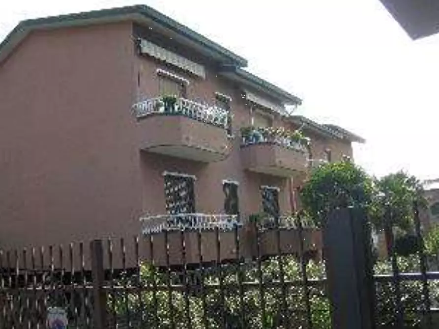 Immagine 22 di Appartamento in vendita  in Via Mantegna  a Seregno