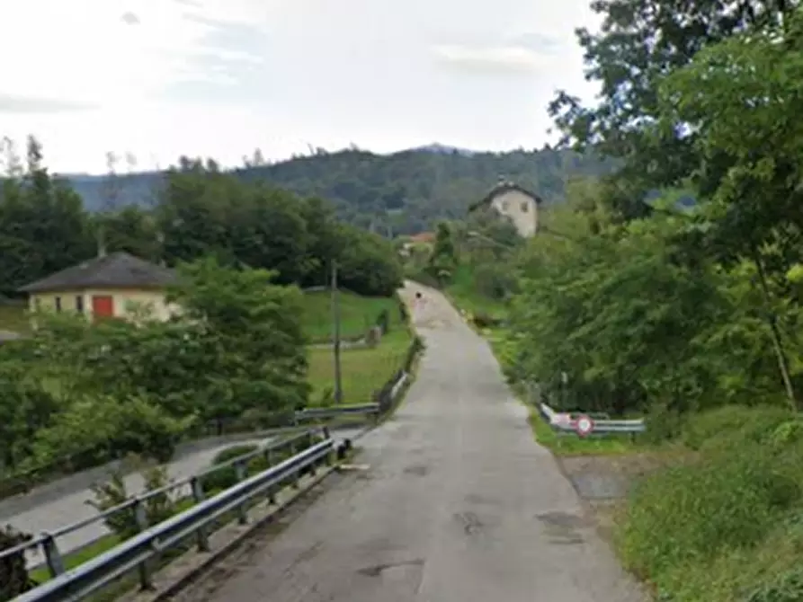 Immagine 2 di Casa indipendente in vendita  in via Fratelli Como a Borgo Valbelluna