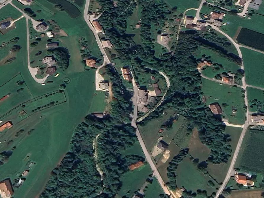 Immagine 5 di Casa indipendente in vendita  in via Fratelli Como a Borgo Valbelluna