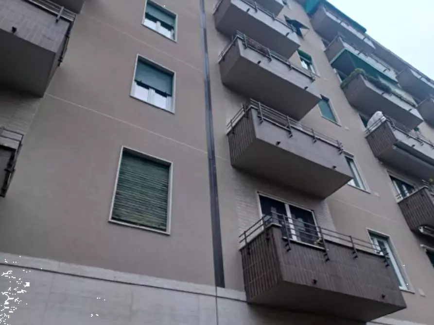 Immagine 2 di Laboratorio in vendita  in Via Privata Martiri Triestini a Milano