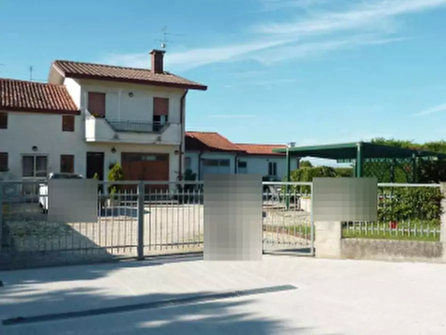Immagine 1 di Porzione di casa in vendita  in Via Caseggiato a Boschi Sant'anna